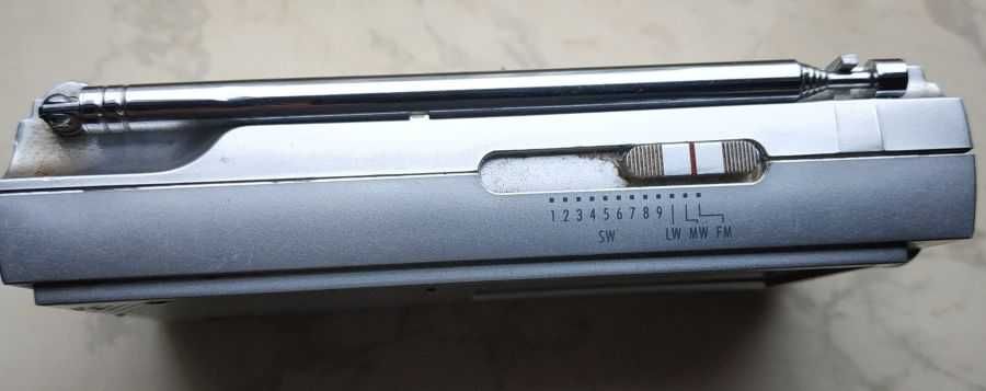 Радиоприёмник GRUNDIG WR5401