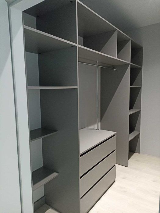 Надійні корпусні меблі під замовлення