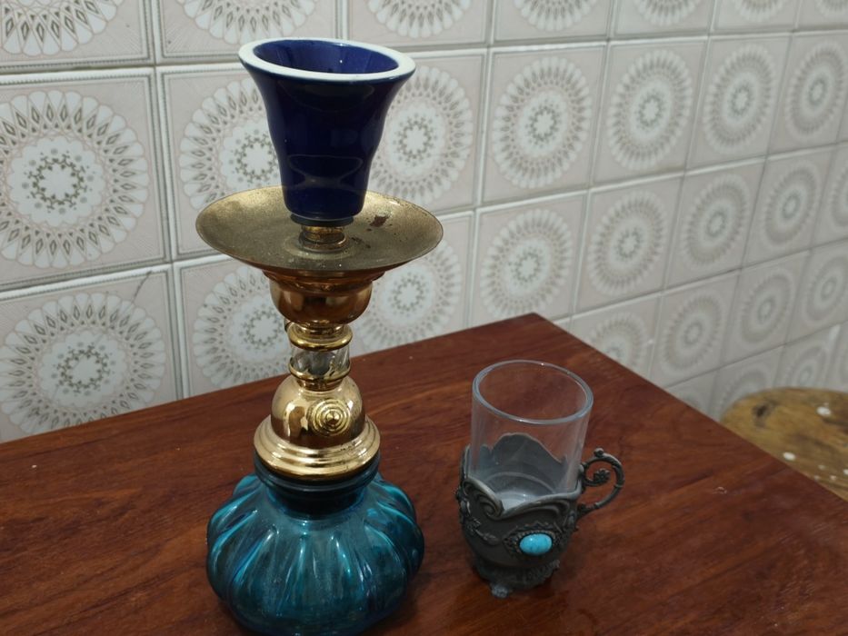 Garrafa de xixa e  caneca 26cm altura