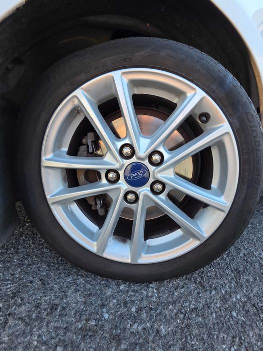Ford Focus SW 1.0 EcoBoost | 2016 | 139.000 km | Distribuição substituída