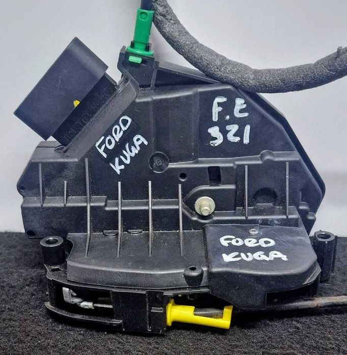 Fechadura / Fecho Porta Frente Esquerdo BM5A-A21813-AH - FORD FOCUS III