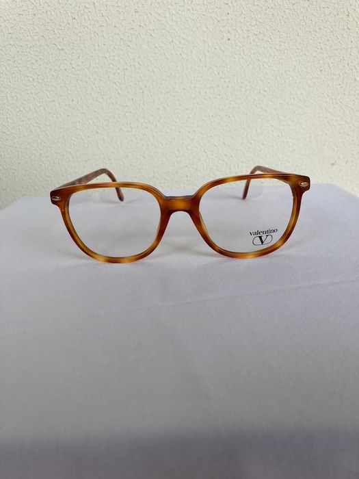 Oculos de sol Gucci, Armani, Valentino