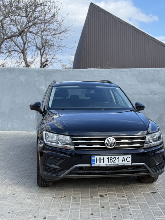 Volkswagen Tiguan SE