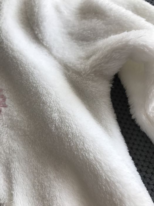 Sweterek polarowy 122