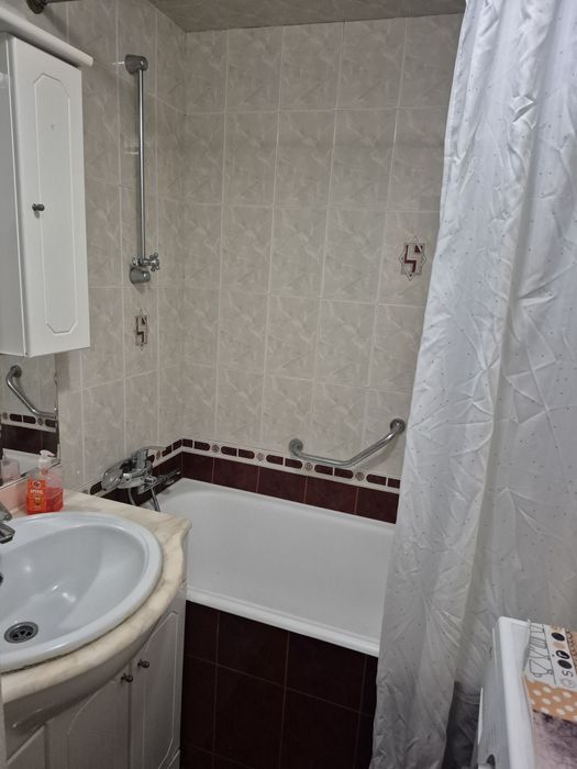 Сдам 2-х комнатную  квартиру на Добровольского/ Затонского