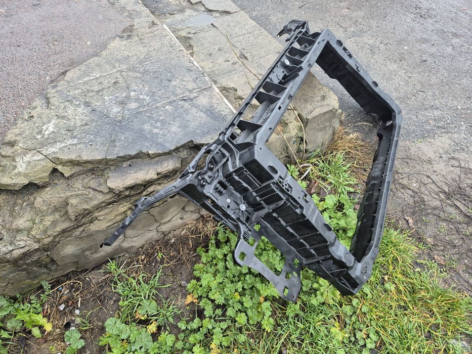 Audi Q5 панель, телевізор