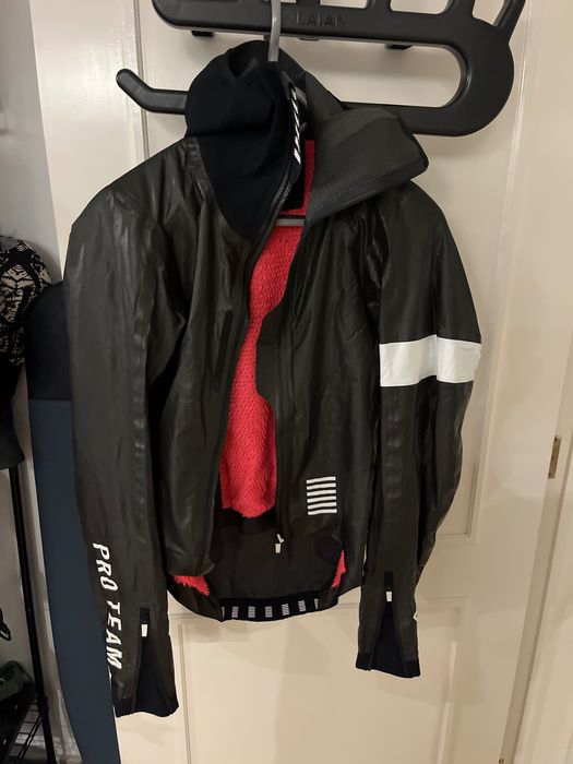 Rapha men’s winter Gore-Tex shake dry jacket