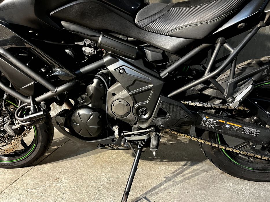 Kawasaki Versys 650 (2017) – Excelente Estado, Revisão Feita e Extras