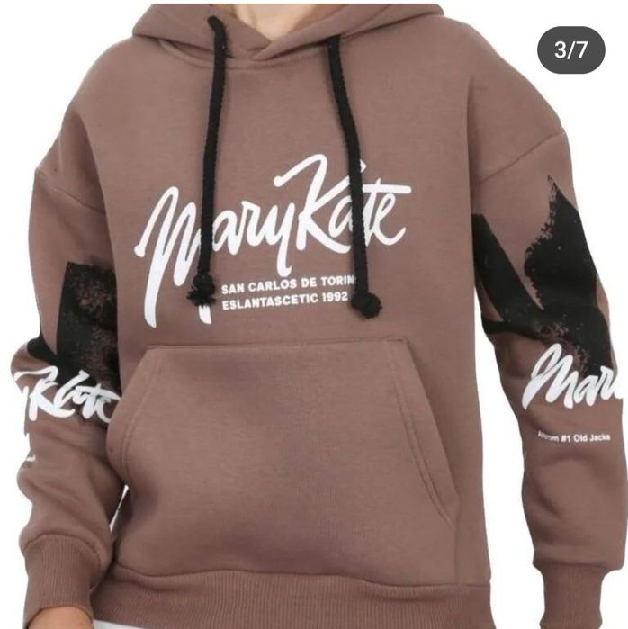 Продам кофту теплу