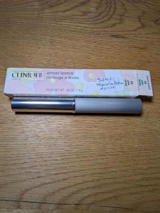 Pomadka Balsam do ust - Clinique Almost Lipstik, Pink Honey, 1.9g