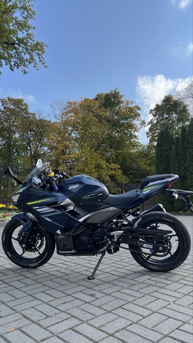 Kawasaki Ninja400