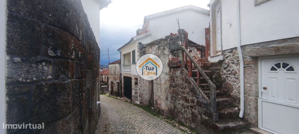 T3 Detached House in Castro Daire