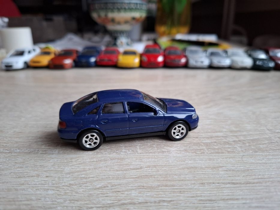 Welly resorak Audi A4.