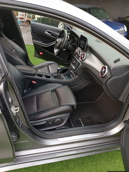 Mercedes CLA 200  AMG LINE 2017  Motor Mercedes 2143
