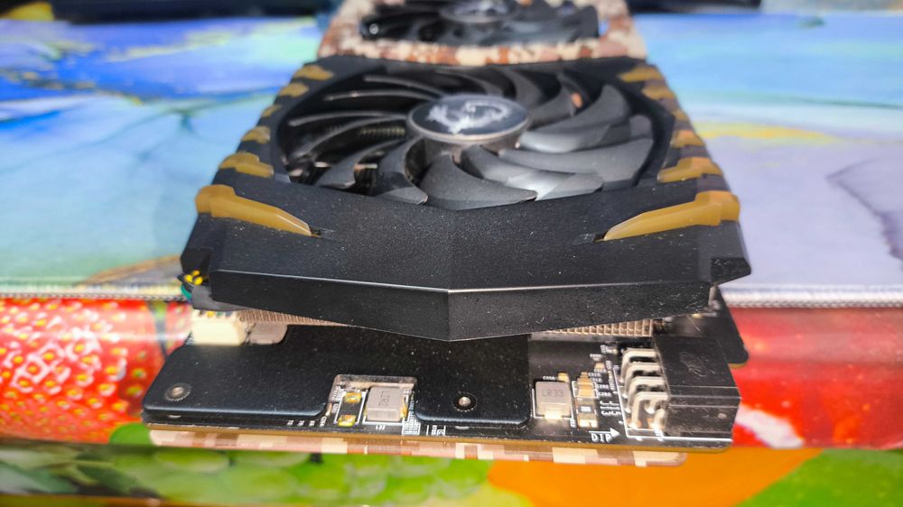 Видеокарта MSI GeForce GTX 1060 Camo Squad 6G