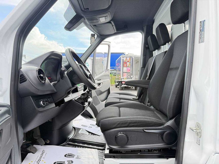 Mercedes-Benz Sprinter 2022p.
