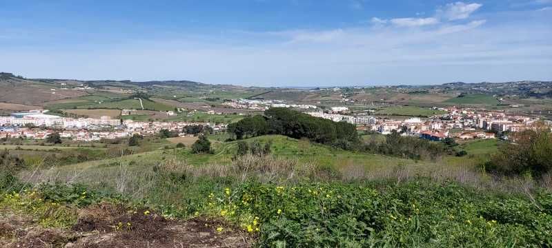 TERRENO URBANO para construção de moradia em Arruda dos Vinhos
