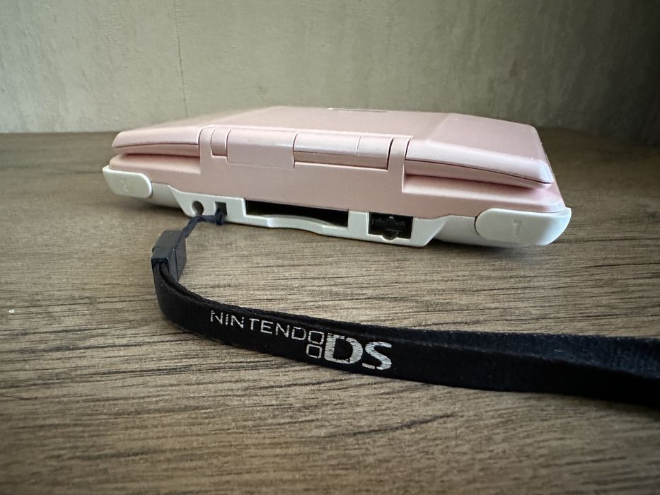 Nintendo ds fat pink white model ntr-001: 1 500 грн. - Приставки Київ ...