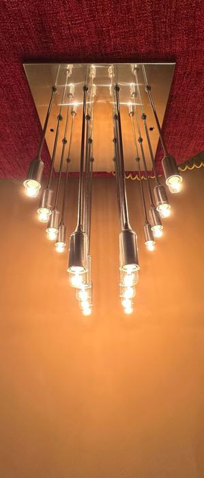 Candeeiro de design em  inox com 16 pendentes e lampadas