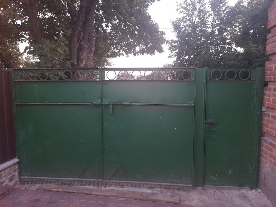 Ворота металеві бу