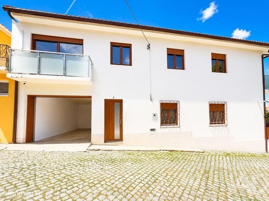 T4 House / Villa in Valpaços and Sanfins, 160 m²