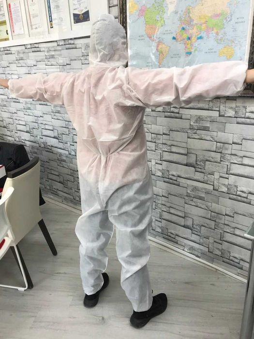 Комбінезон одноразовий із спанбонда