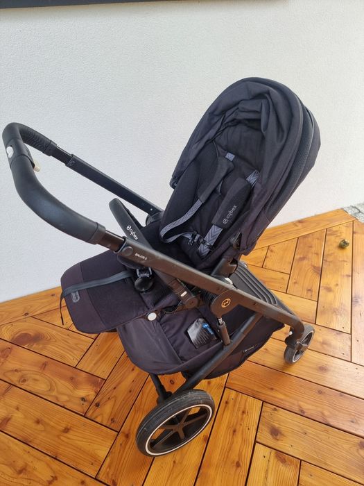 Cybex balios s lux 2023 moon black