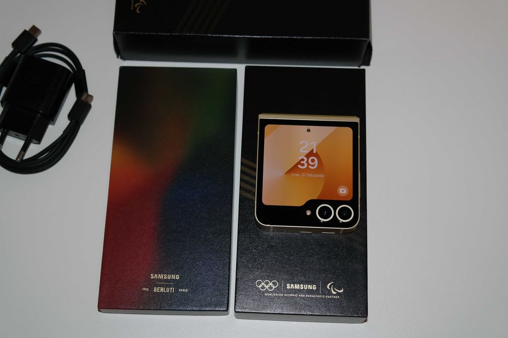 Samsung Z Flip6 Olympic Edition, 12/512 GB, Idealny, Gwarancja
