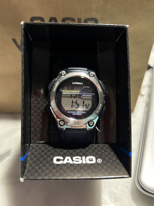 Zegarek casio damski pasek sylikonowy