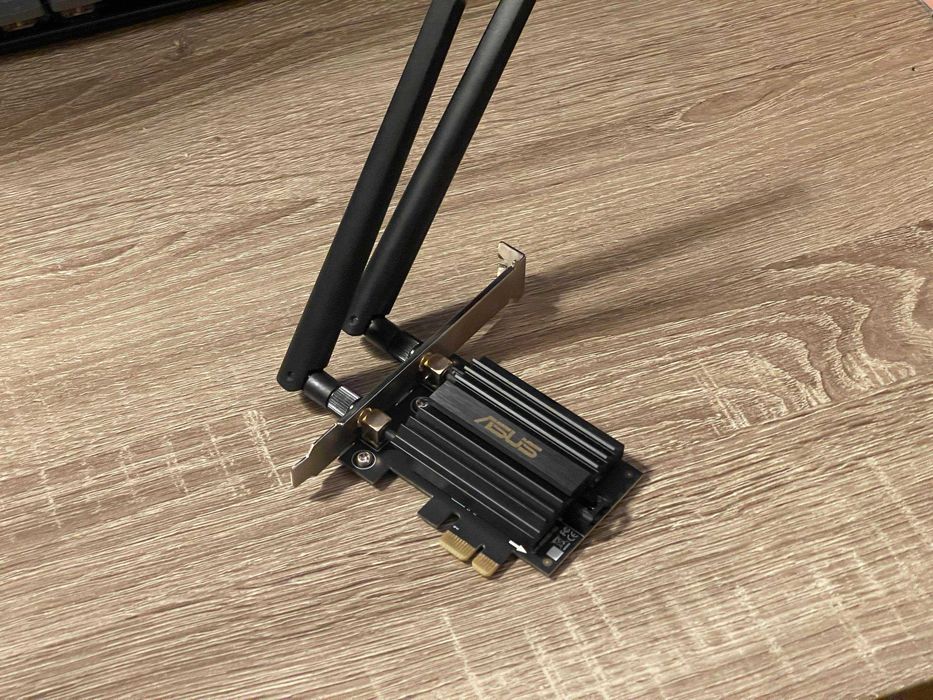PCIe Wi-Fi адаптер ASUS PCE-AX3000