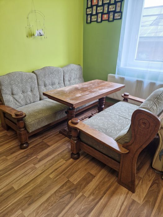 Mebli dębową komod