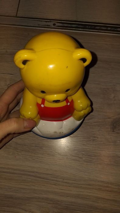 Продам неваляшка для малышей.