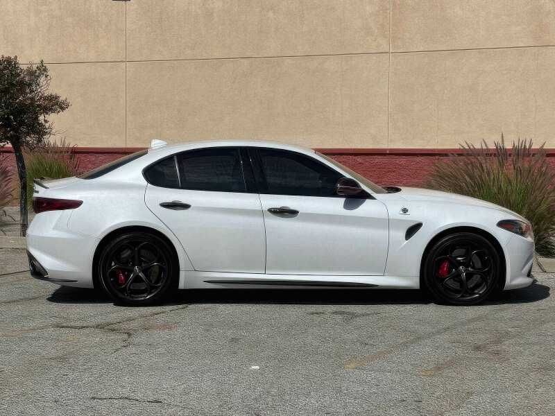 2018 Alfa Romeo Giulia Quadrifoglio