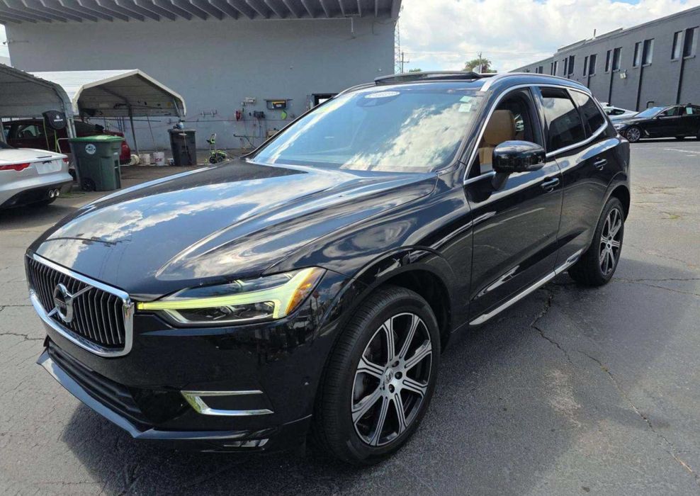 Volvo XC60 T6 II  Бампер Розборка