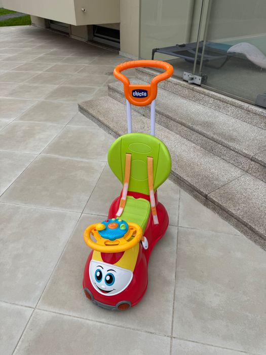 Primeiros passos Chicco - 4 em -