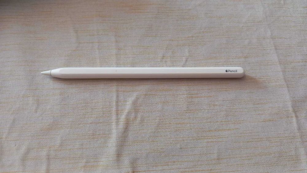 iPad Pro 11'' 128GB + Apple Pencil + Capa