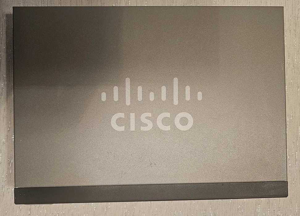 Cisco RV325 | Router | 14x RJ45 1000Mb/s, 2x WAN, 2x USB, VPN