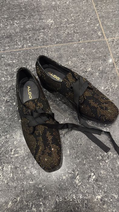 Броги дербі оксфорди