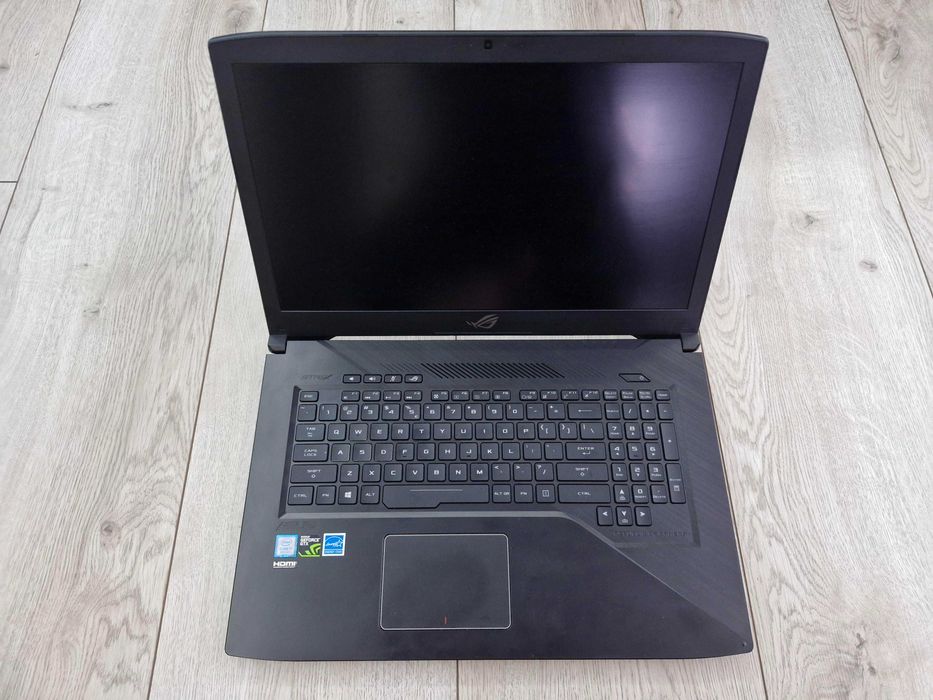 Laptop Asus ROG Strix GL703GE - gamingowy (i7, 16GB, 1050Ti, 2x SSD)