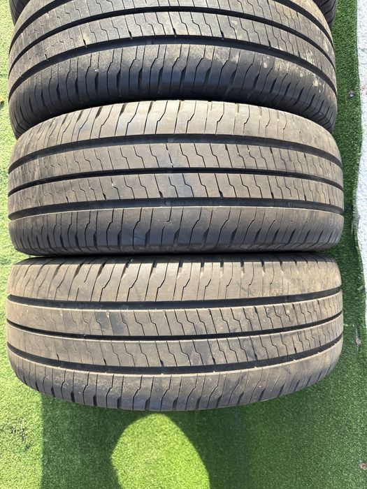 Резина Шини 235/60 R17C Continental Eco