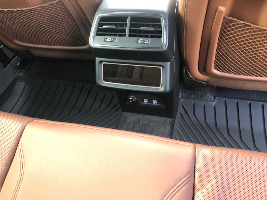 AUDI E-TRON Premium Plus
