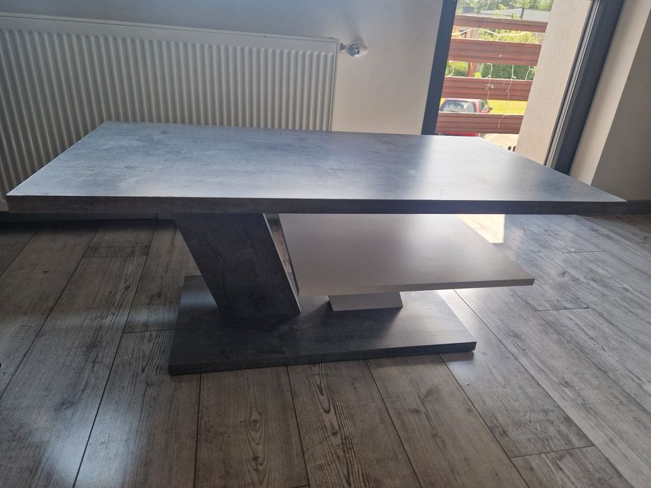 Stół kawowy beton