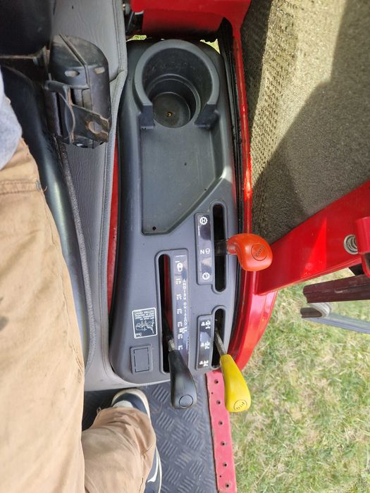 traktorek komunalny Shibaura SX26 rok 2015 kabina , 4x4