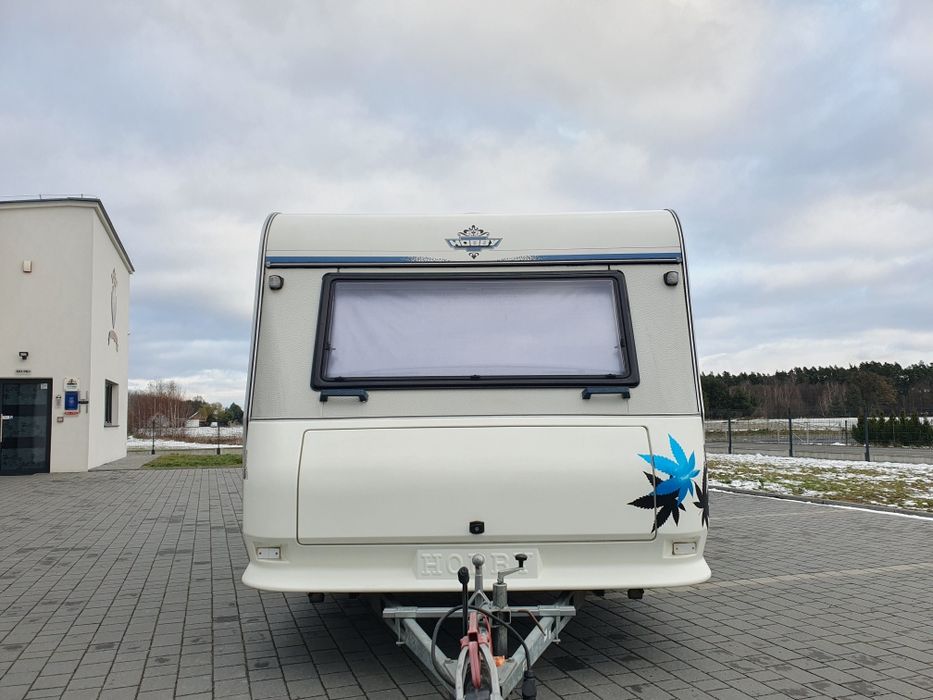 Hobby Classic460 2x Osoby,Przedsionek,Media,Dmc1200kg,Docieplona 96rok