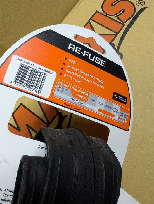 Покришка Maxxis  700x23c Re-Fuse Шоссе новая покрышка