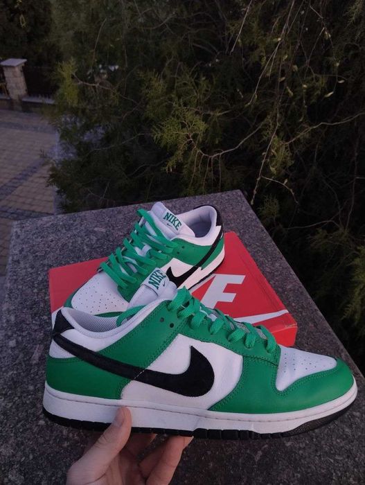 Nike dunk low stadium green