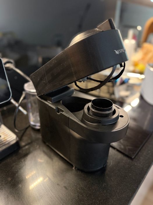 Nespresso Vertuo Pop + Mais de 60 cápsulas