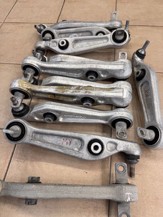 Прямой нижний рычаг tesla model Y