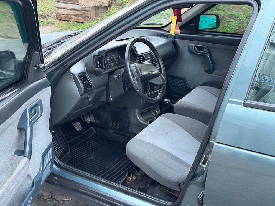 Продам Ваз 21112 2008 год 1.6 8кл газ-4пок.