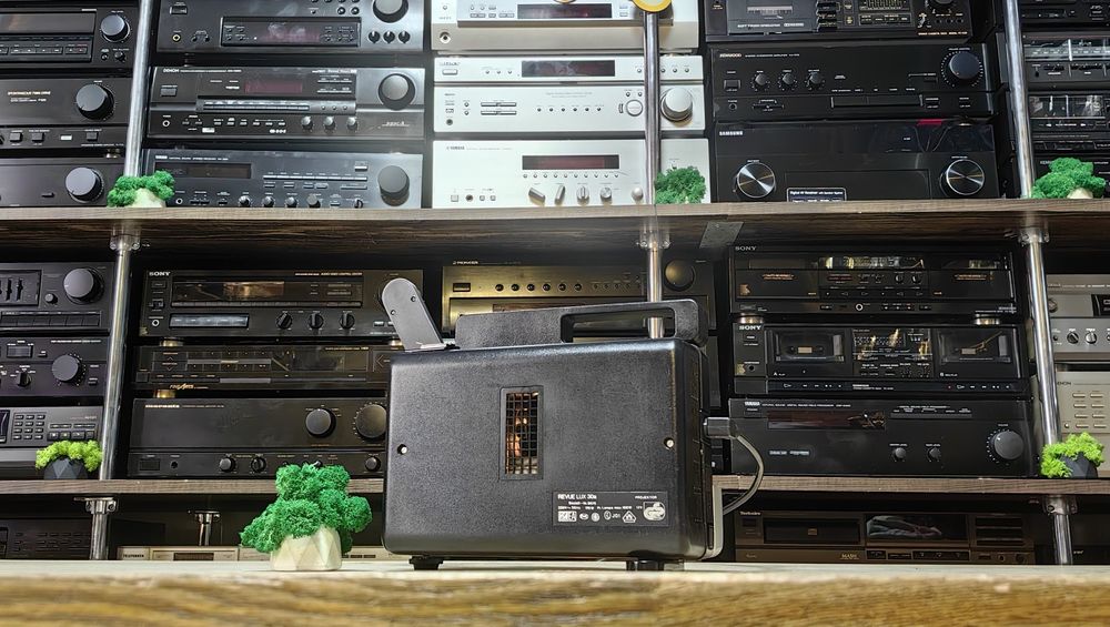 Проектор Revue lux 30a